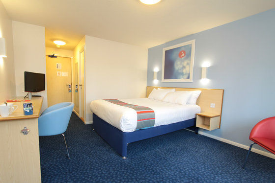 Travelodge Bath Central 客房 照片