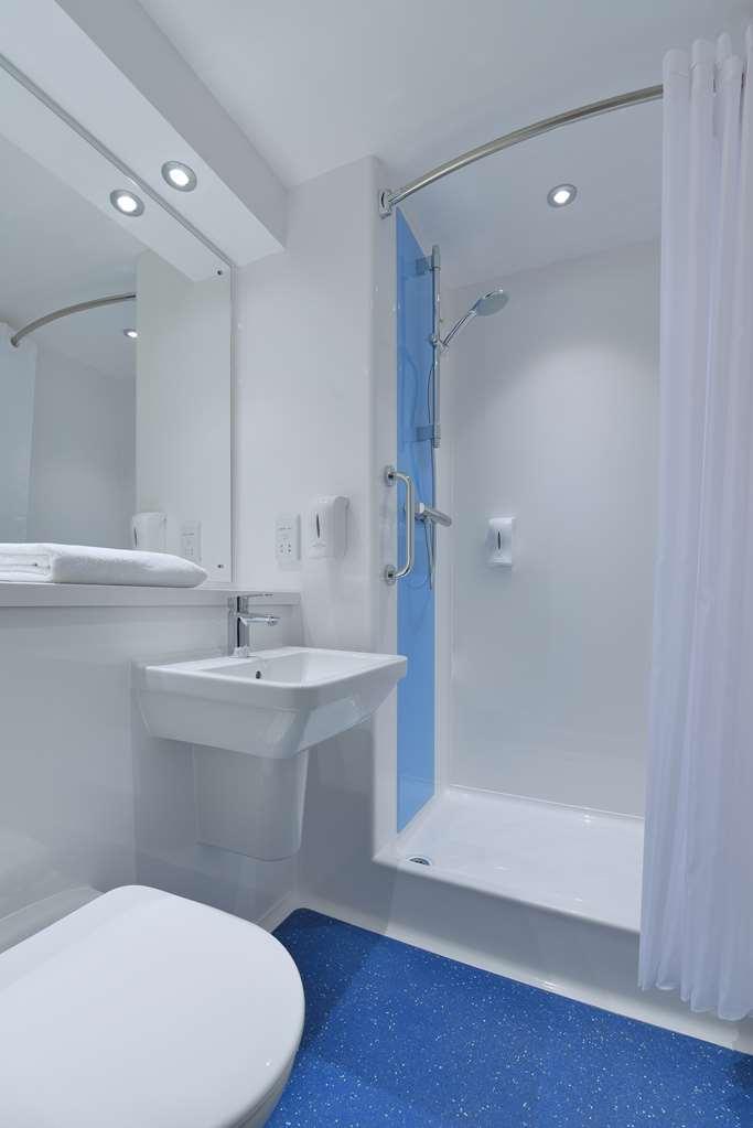 Travelodge Bath Central 外观 照片